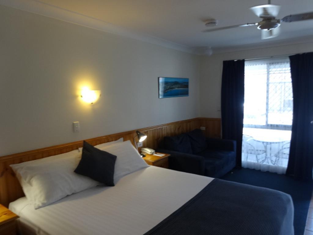 Twin Towns Motel 3*